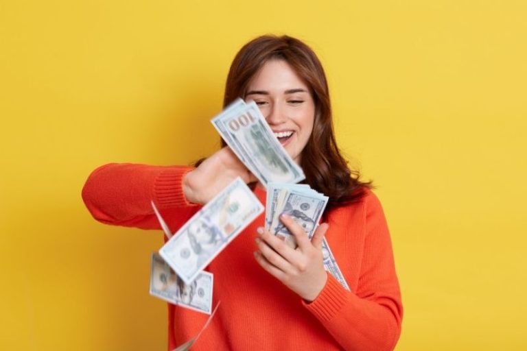 How To Deal With a Financially Irresponsible Narcissist