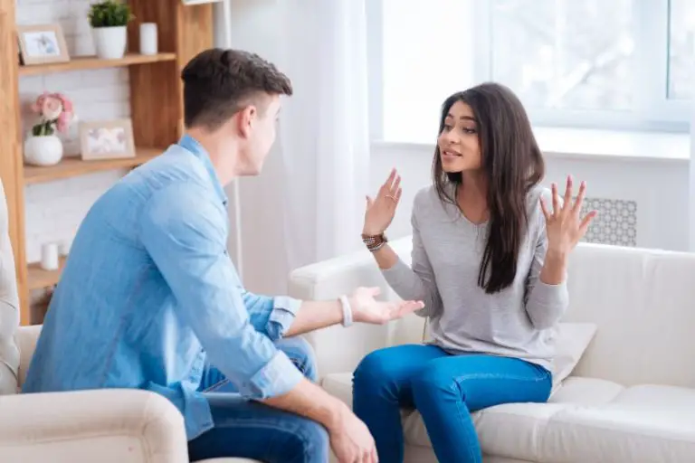 Handling Narcissistic Triangulation In Romantic Relationships